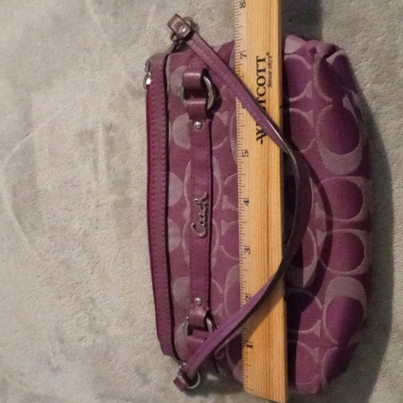 Coach vintage Clutch Purse - Picture 4 of 5